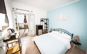 Bella Vista Apartments